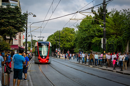 电车交汇土耳其伊斯坦布尔有轨电车背景