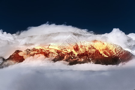 康定旅游贡嘎日照金山美景背景