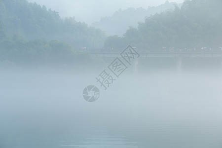 湖南郴州小东江晨雾背景图片