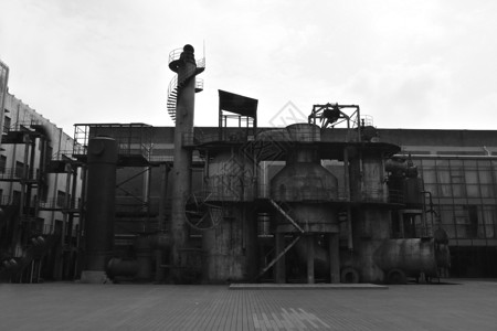 化工厂区废弃破旧的工厂厂房外观背景