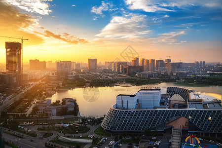 盐城聚龙湖聚龙湖夕阳背景