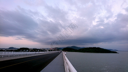 太湖骑行之 第二桥高清图片