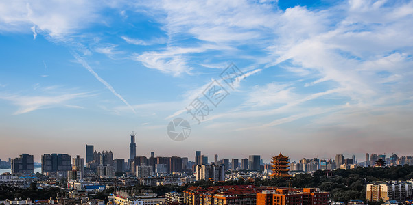 武汉昙华林城市天空美图背景