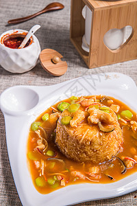 粤式海鲜烩饭背景图片