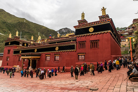 西藏藏族德格印经院背景
