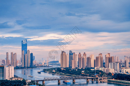 中东铁路桥武汉汉江两岸全景背景