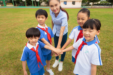 老师鼓励学生加油图片