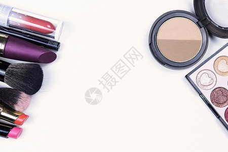 韩国化妆品海报女性化妆品留白图背景