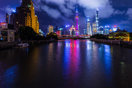 上海大气城市夜景陆家嘴图片