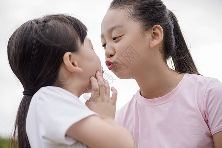 两个女生图片