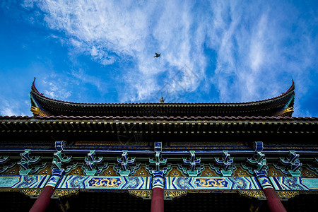 中式屋檐蓝天房顶高清图片