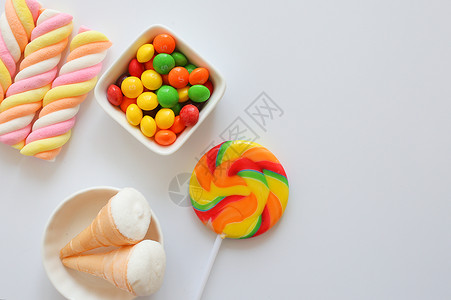 彩虹色彩素材糖果白底静物背景