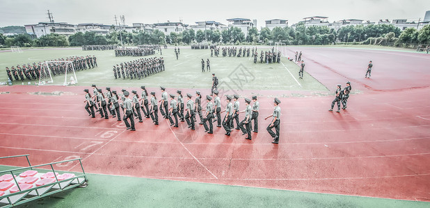 新生军训毛笔字大学新生开学军训背景