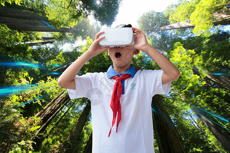红领巾男孩看见虚拟世界的小女孩设计图片