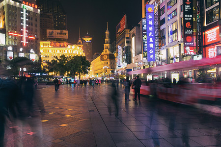 上海南京路商业步行街夜景高清图片