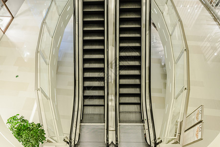 商场设施大气扶梯图片