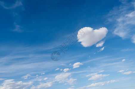 爱心云背景图片