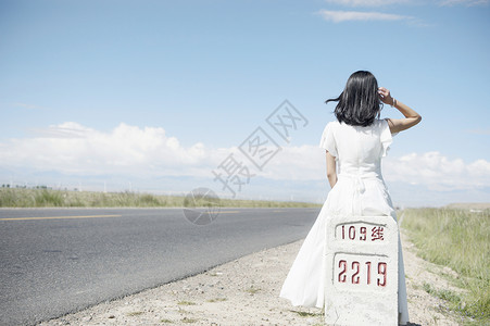 裙子标志青海国道109线背景