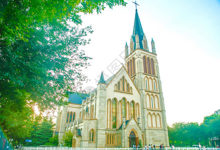 泰晤士小镇教堂背景图片