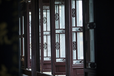 对称古风花纹中国元素的窗背景