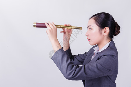 望远镜女职业女性用望远镜观察形象背景