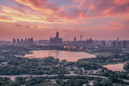 月湖风景武汉黄昏月湖琴台大剧院背景