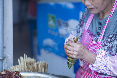 怀念屈原端午节包粽子背景