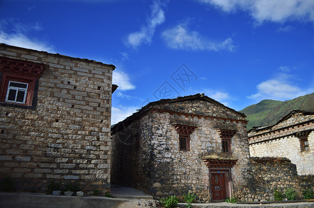 川藏区藏式建筑背景图片