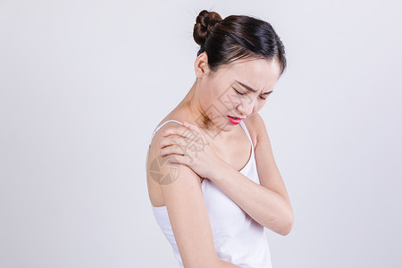 膝关节痛居家女人表现关节痛情绪背景
