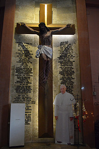 十字架上的耶稣菲律宾宿雾天主教堂背景