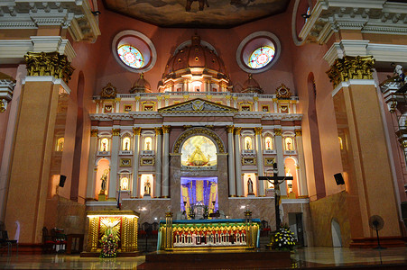 菲律宾马尼拉天主教堂背景图片