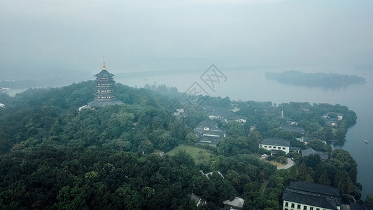 航拍杭州西湖雷峰塔背景图片