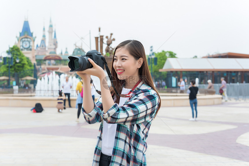 城市旅行女孩相机图片