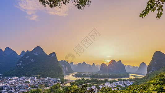 背厚桂林阳朔小河背日落美景背景