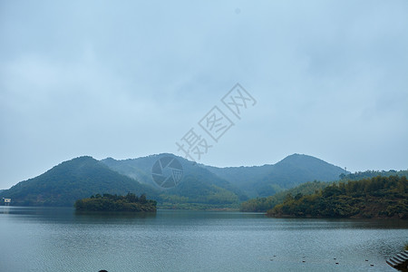 阴天山脉普陀山自然风光背景