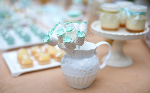 小清新婚礼蛋糕甜点背景图片
