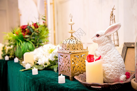 复活节主题婚礼现场的动物主题布置场景背景