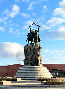 世界反法西斯战争胜利世界反法西斯战争海拉尔纪念馆雕塑背景