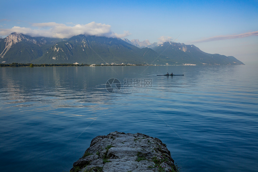 欧洲瑞士湖光山色图片
