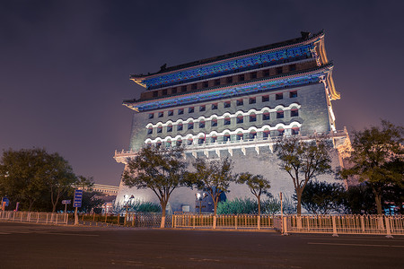 前门深夜路灯高清图片