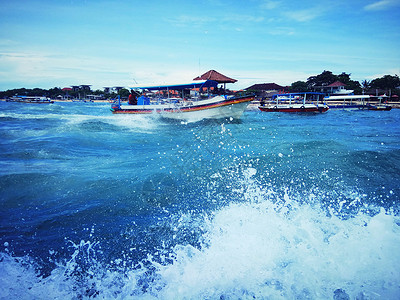 船波浪巴厘岛旅行背景