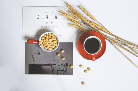 丰盛小麦丰盛的早餐与咖啡背景