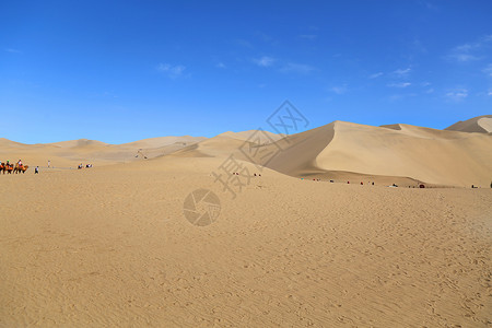 敦煌鸣沙山沙漠沙丘背景图片