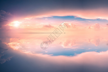 黄昏海水夕阳天空倒影设计图片