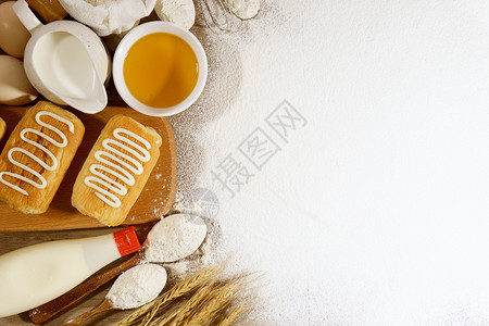 面包和食材白色蛋糕高清图片