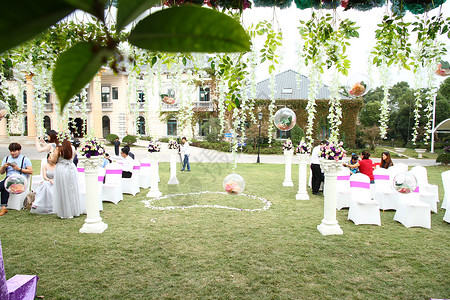 派对场地草坪婚礼布置背景