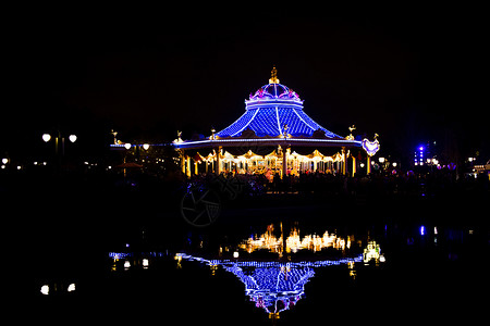 迪士尼万圣节夜景建筑背景图片