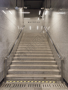 地铁设施楼梯背景图片