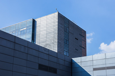 建筑与蓝天白云背景图片