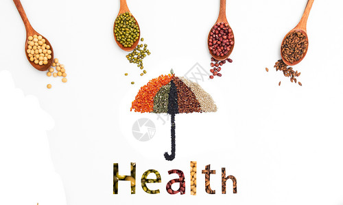 咖啡豆和木勺子五谷健康设计图片